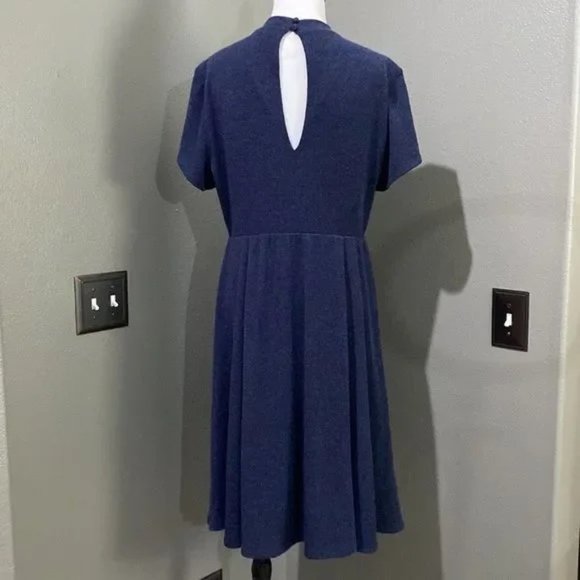 Torrid HACCI MOCK NECK SKATER DRESS knit with cute Keyhole in back! - Picture 2 of 5